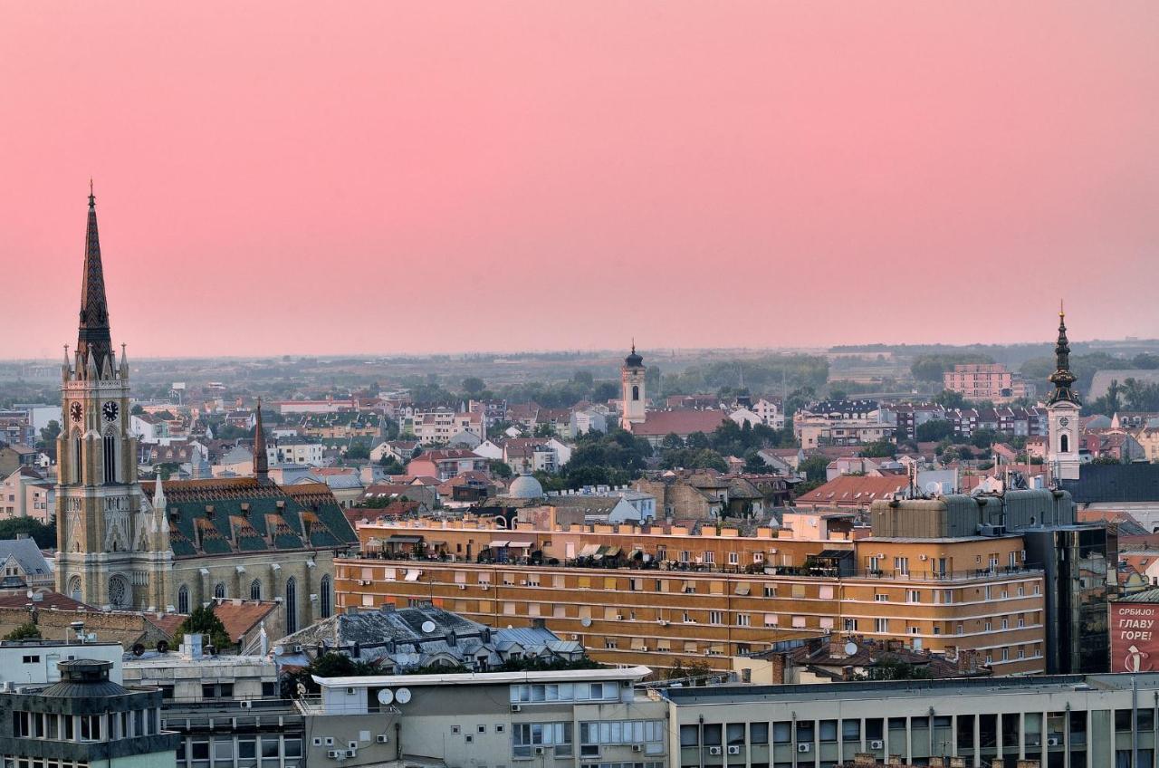 Ferienwohnung Nicola'S Novi Sad Exterior foto