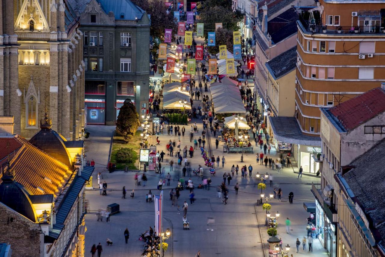 Ferienwohnung Nicola'S Novi Sad Exterior foto