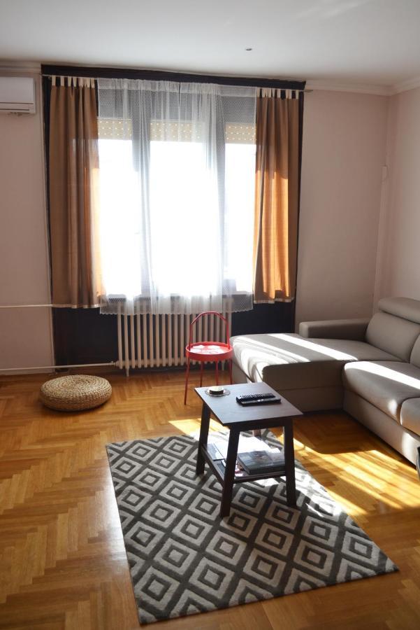 Ferienwohnung Nicola'S Novi Sad Exterior foto